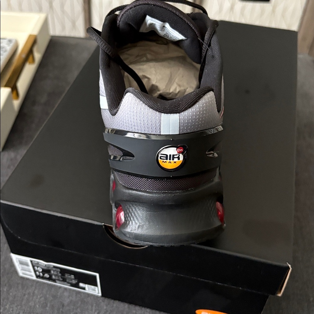 Brand new. Nike Air Max Black with Red Accents size 10 men’s. - Picture 7 of 8